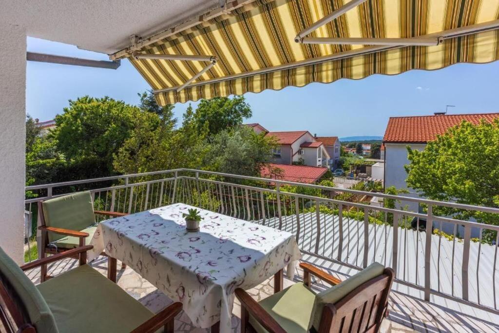 Apartment Kreso Punat Exterior photo